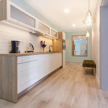 ホームステイ Kopernika 4 By Zilla *