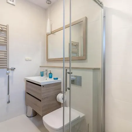 Kopernika 4 By Zilla * ウストカ